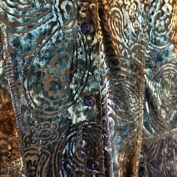 Snoskins Black,Blue,Brown Velvet Tunic Top. Sharkbite Front,Rounded Back,V-Neck - Picture 3 of 9